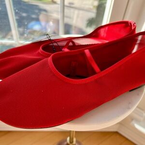 Red mesh ballet flats, size 39 (US 8), Zara, NWT